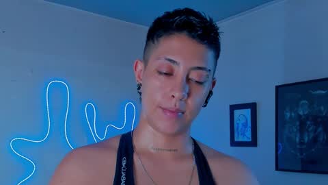 Snapshot of aleja1214 chatting on October 2025 11:27:02 PM Alejandra online show from October 2025 11:27:02 PM