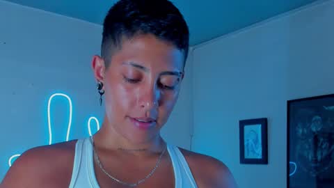 Snapshot of aleja1214 chatting on November 2025 03:29:02 AM Alejandra online show from November 2025 03:29:02 AM