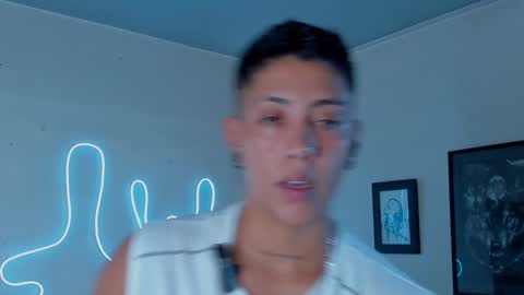 Snapshot of aleja1214 chatting on November 2025 12:22:01 AM Alejandra online show from November 2025 12:22:01 AM