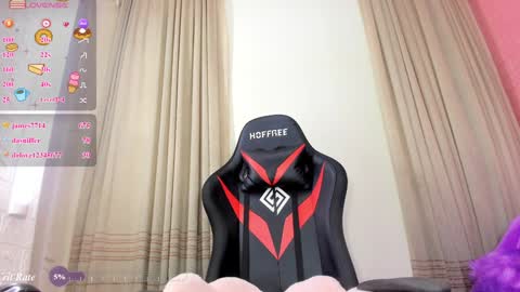 Snapshot of aleja_hill chatting on December 2024 07:05:01 AM Aleja Hill online show from December 2024 07:05:01 AM