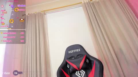 Snapshot of aleja_hill chatting on December 2024 06:57:02 AM Aleja Hill online show from December 2024 06:57:02 AM