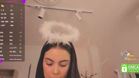 Alejandra online show from October 2025 11:56:02 AM