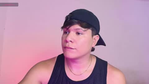 Alejandro G online show from October 2025 09:58:02 PM