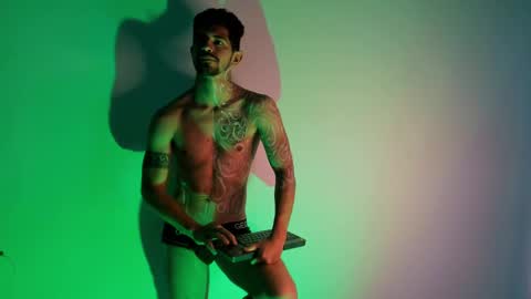 Alejo  online show from February 2025 01:34:01 AM