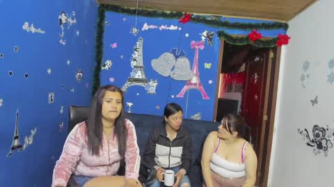 zoe and Kataleya online show from January 2025 12:22:01 PM