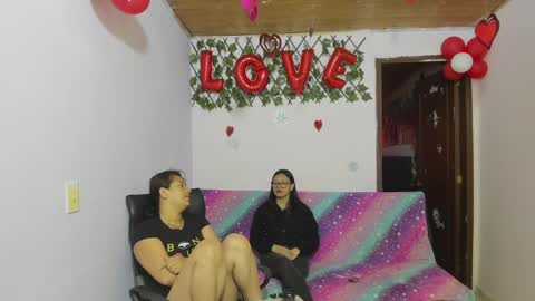 zoe and Kataleya online show from February 2025 12:24:01 PM