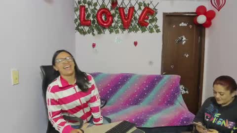 zoe and Kataleya online show from March 2025 12:33:02 PM