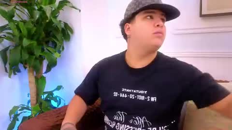 Alejo online show from August 2026 06:43:02 PM