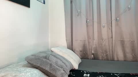 Snapshot of alejo_cute chatting on May 2026 01:42:02 PM alejo_cute online show from May 2026 01:42:02 PM