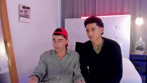 Snapshot of alejo_exotic chatting on May 2026 12:24:02 PM alejo_exotic online show from May 2026 12:24:02 PM