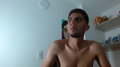Snapshot of alejo_hot23 chatting on January 2025 03:07:01 AM David online show from January 2025 03:07:01 AM
