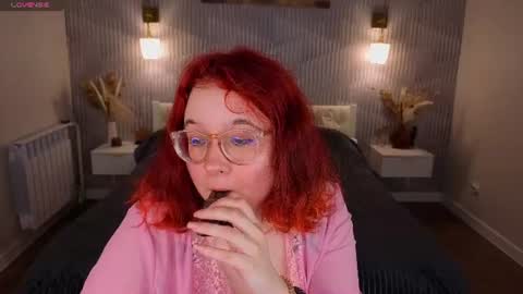 Snapshot of aleks_caste chatting on July 2026 06:03:01 PM Aleks online show from July 2026 06:03:01 PM