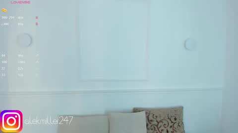 Snapshot of aleksandra_miller chatting on February 2025 12:11:01 PM Aleksandra online show from February 2025 12:11:01 PM