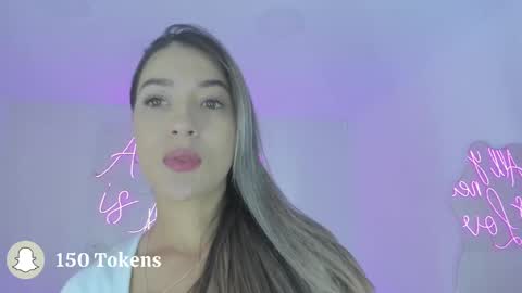 Snapshot of aleksandra_miller chatting on September 2025 12:18:01 PM Aleksandra online show from September 2025 12:18:01 PM