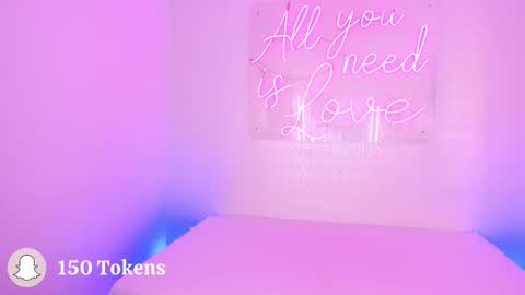 Aleksandra  online show from December 2025 01:39:02 PM