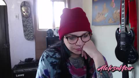 Snapshot of aleksanoir chatting on February 2025 03:15:02 PM AleksaNoir online show from February 2025 03:15:02 PM