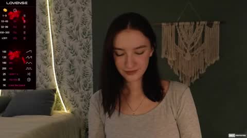 Alena online show from February 2025 12:37:01 PM