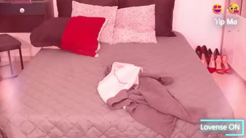 Snapshot of alenni chatting on March 2026 03:56:02 AM Alenni online show from March 2026 03:56:02 AM