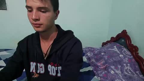 Alejandro online show from December 2024 01:51:01 AM