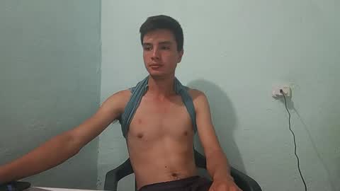 Alejandro online show from January 2025 01:32:01 AM