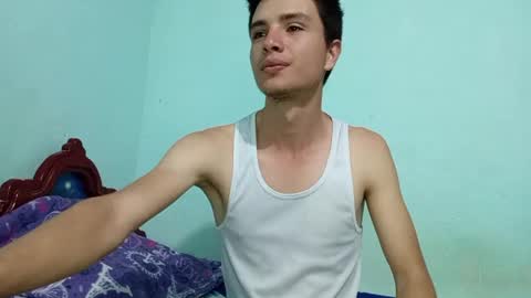 Alejandro online show from January 2025 01:03:01 AM