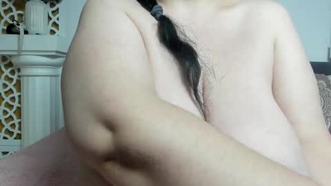 alesha_arabian_ online show from February 2026 05:00:02 AM