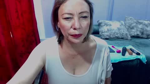 Snapshot of aleska_sex chatting on January 2025 04:28:01 PM ALESKA online show from January 2025 04:28:01 PM