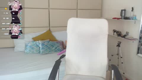 Aleska 3 online show from December 2024 02:02:01 PM