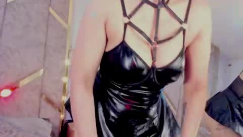 Snapshot of aleskadutth chatting on July 2026 06:05:01 AM Aleska online show from July 2026 06:05:01 AM