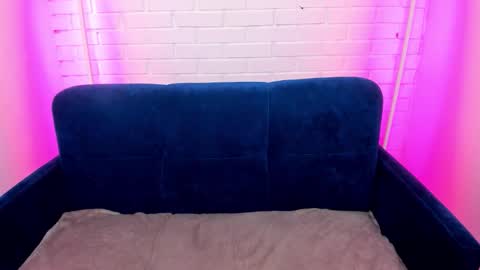 alessakiss online show from November 2025 09:17:02 AM