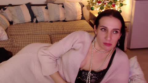 Snapshot of alessandra_foxy chatting on December 2024 08:04:02 PM Sandra online show from December 2024 08:04:02 PM