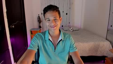 Snapshot of alessandro_wizard chatting on February 2025 03:32:02 AM Alessandro online show from February 2025 03:32:02 AM