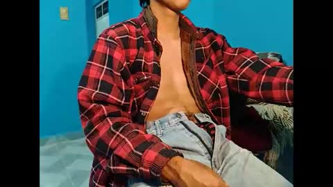 alessandrodmv online show from October 2025 06:54:01 AM