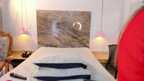 Alessia  online show from October 2025 08:36:02 PM