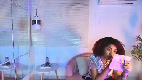 Snapshot of alessia_moon1 chatting on October 2025 12:39:01 PM Alejandra online show from October 2025 12:39:01 PM