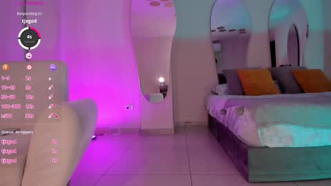 Alessia  online show from January 2025 02:15:02 AM