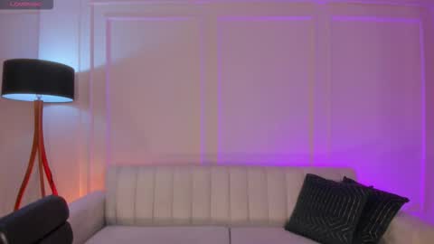 Alessia  online show from October 2025 08:20:02 PM