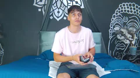 Alessio online show from January 2026 12:18:02 PM