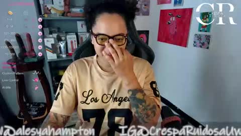 Crespa Ruidosa online show from November 2025 02:21:02 PM