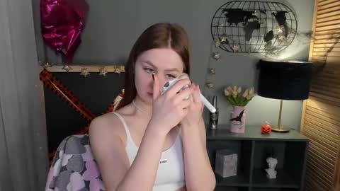 Snapshot of alettablacck chatting on October 2025 01:17:01 AM alettablacck online show from October 2025 01:17:01 AM