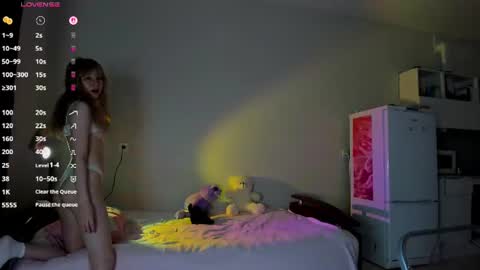 alettaevee online show from July 2026 02:53:02 AM