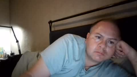 Snapshot of aleveg__101 chatting on June 2026 02:14:02 AM aleveg__101 online show from June 2026 02:14:02 AM