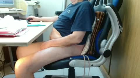 alex47100 online show from April 2026 08:48:01 AM