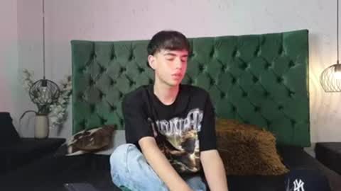 Snapshot of alex__fire_ chatting on September 2025 01:05:01 PM alex online show from September 2025 01:05:01 PM
