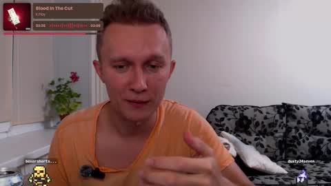 Snapshot of alex_amazing chatting on October 2025 09:12:02 PM Alex Amazing online show from October 2025 09:12:02 PM