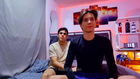 Snapshot of alex_and_fabian chatting on May 2026 02:38:01 AM sneider online show from May 2026 02:38:01 AM