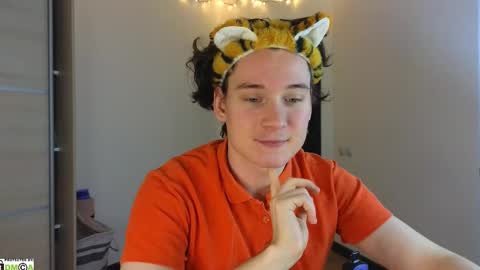 Snapshot of alex_candy_pump chatting on February 2025 10:09:01 PM FAVORITE online show from February 2025 10:09:01 PM