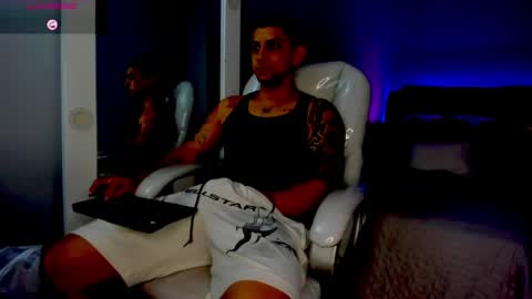 Snapshot of alex_cute77 chatting on June 2026 12:18:01 PM alex online show from June 2026 12:18:01 PM