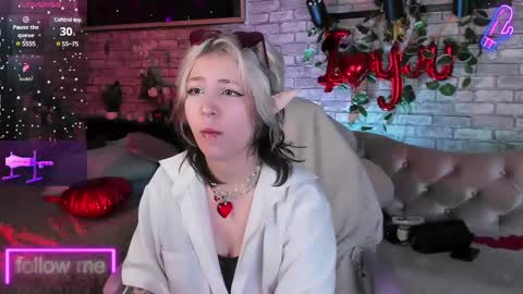 alex_howell online show from February 2025 08:40:01 PM