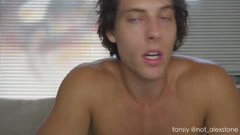 Alex Stone online show from November 2025 06:43:01 PM